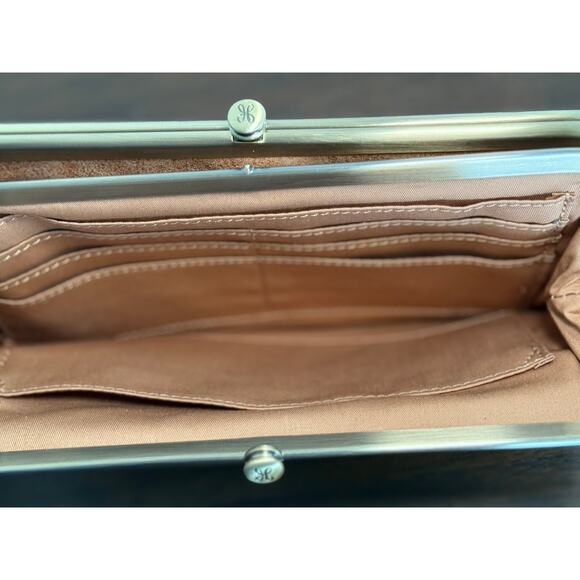 New without tags - HOBO Lauren Clutch Wallet - Multi Media - Picture 9 of 12